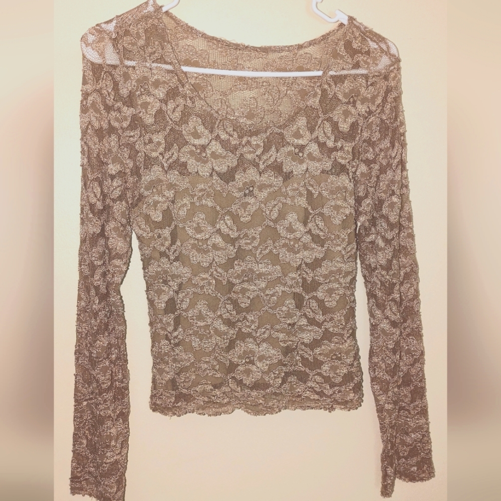 Long sleeve lace top